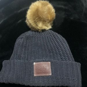 Love Your Melon puff ball beanie